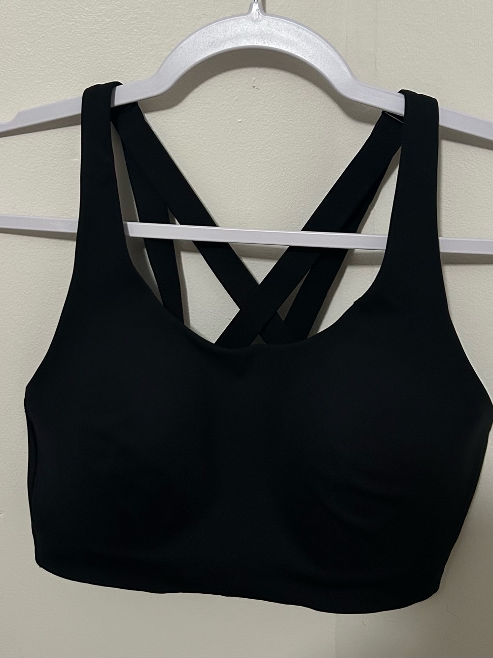 Black Lululemon Energy Sports Bra